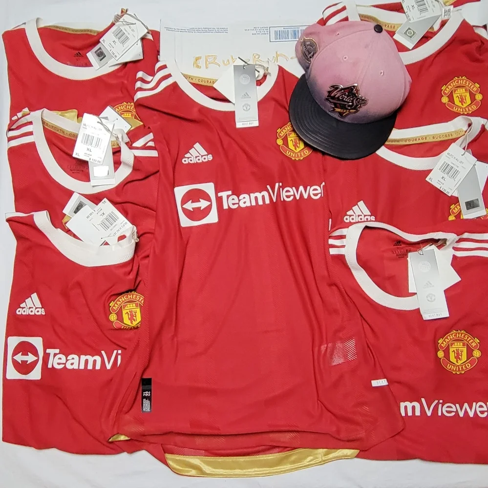 NEW 2022 Manchester United Premier League Soccer Jersey